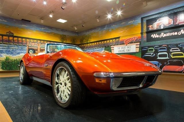 1970 Red Chevrolet Corvette --