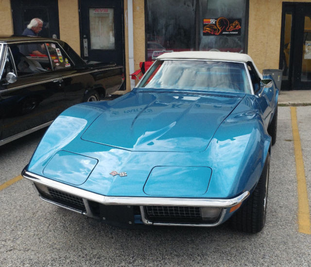 1970 Blue Chevrolet Corvette