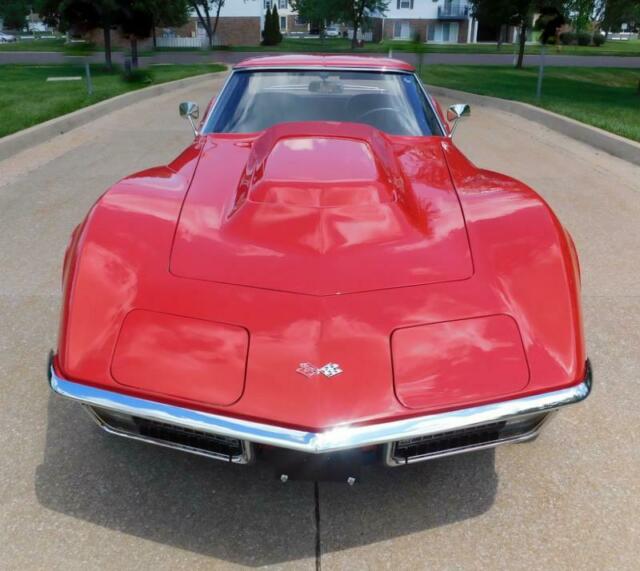 1970 Red Chevrolet Corvette --