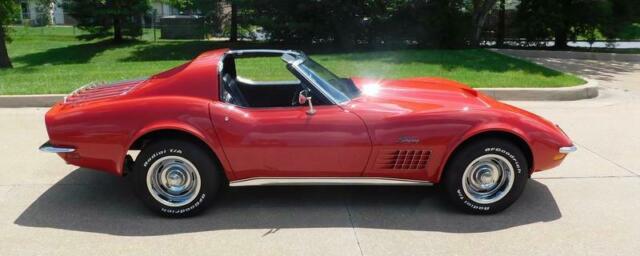 1970 Red Chevrolet Corvette --