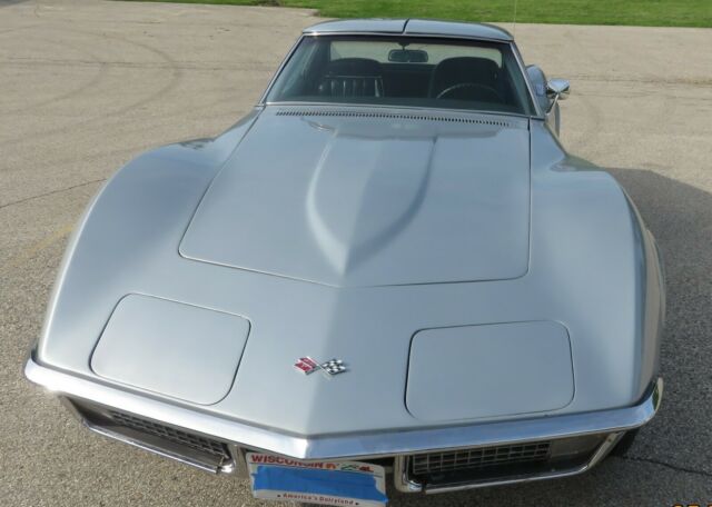 1970 Cortez Silver Chevrolet Corvette Coupe