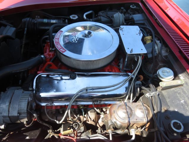 1970 Red Chevrolet Corvette Coupe