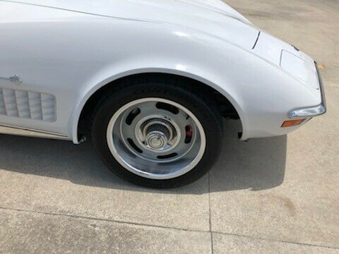 1970 white Chevrolet Corvette Convertible