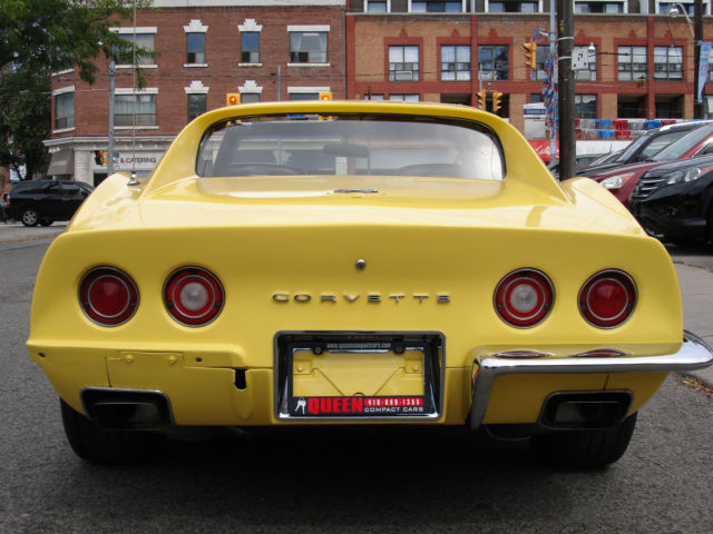 1970 Yellow Chevrolet Corvette Coupe