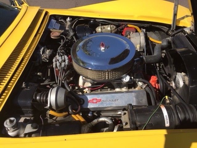 1970 Yellow Chevrolet Corvette Coupe