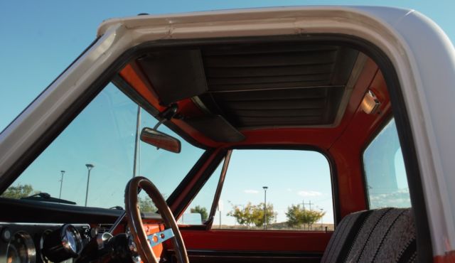 1970 Orange Chevrolet C-10 Standard Cab Pickup