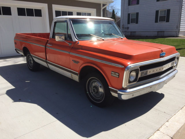 1970 Orange Chevrolet C-10