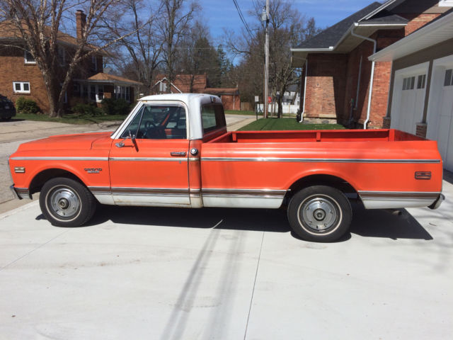 1970 Orange Chevrolet C-10
