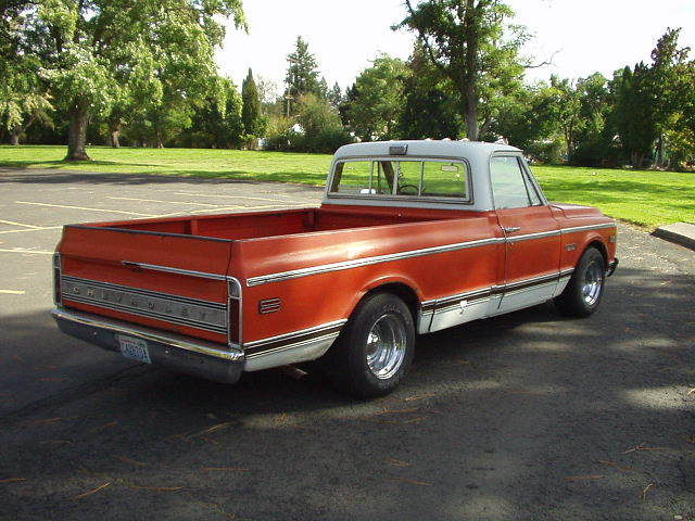 1970 Orange Chevrolet C-10