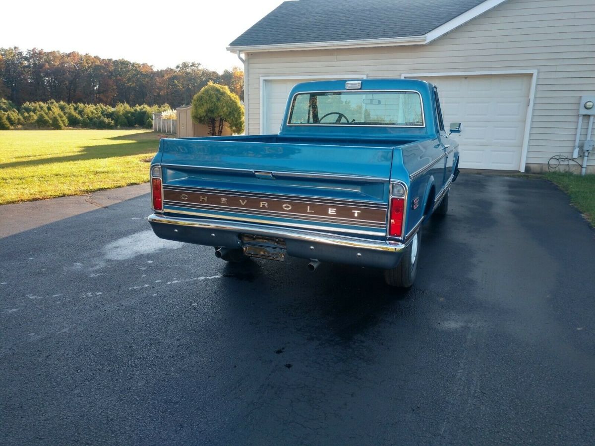 1970 Blue Chevrolet C-10