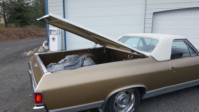1970 Tan/Gold Chevrolet El Camino --