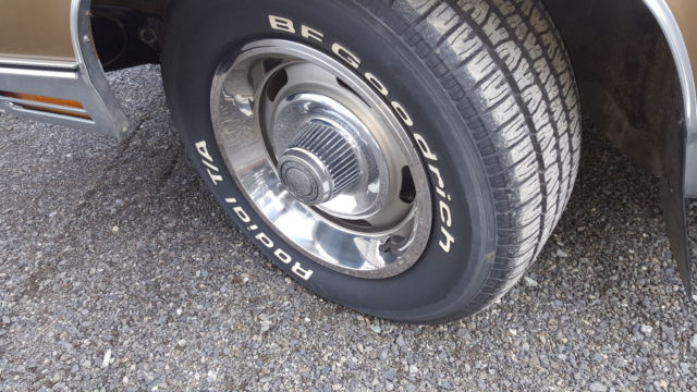 1970 Tan/Gold Chevrolet El Camino --