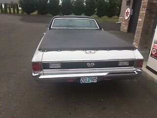 1970 White Chevrolet El Camino El Camino