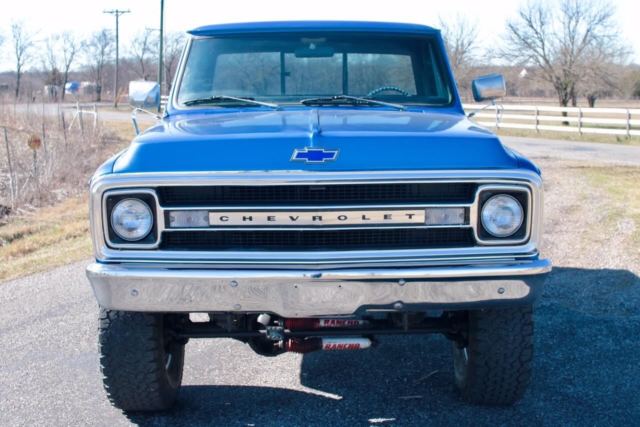 1970 Blue Chevrolet C-10 Standard Cab Pickup