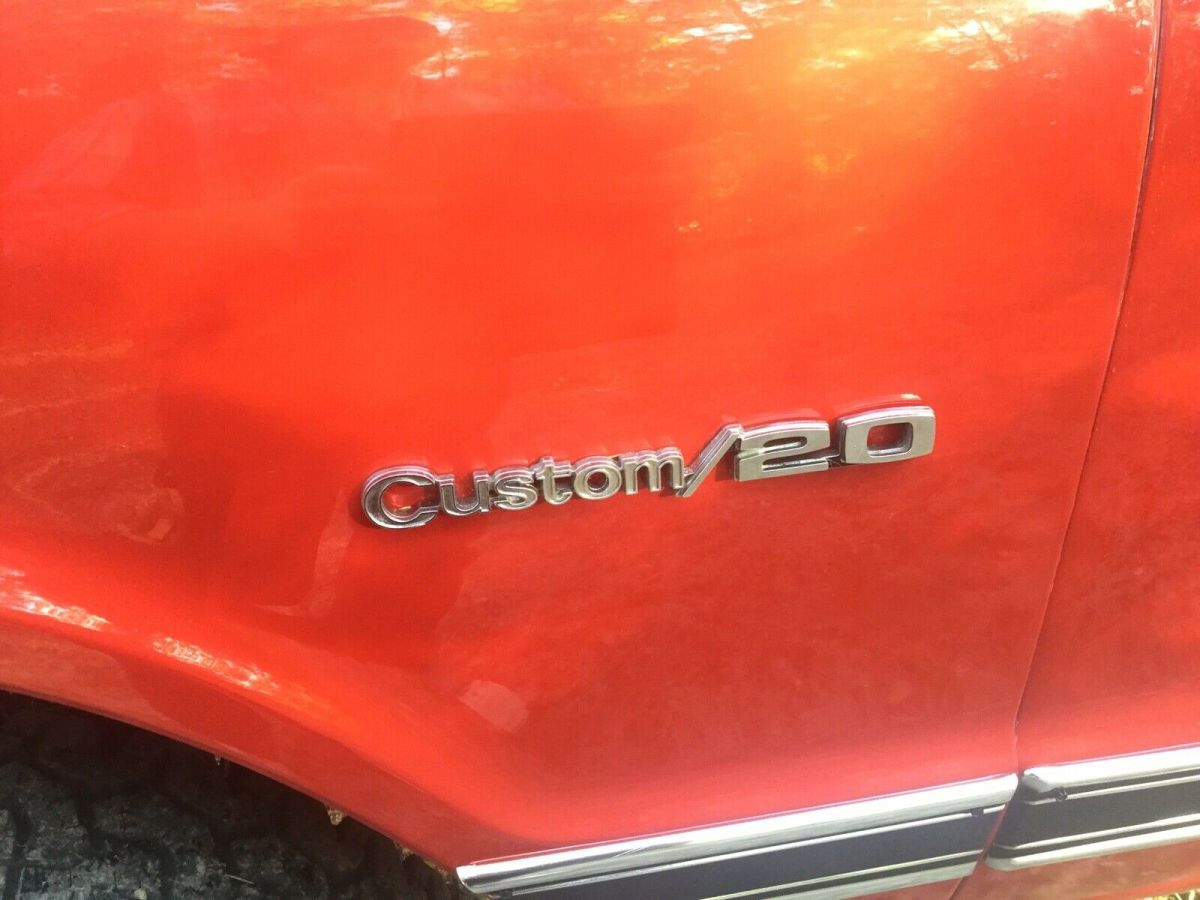 1970 Red Chevrolet K-20 Pickup