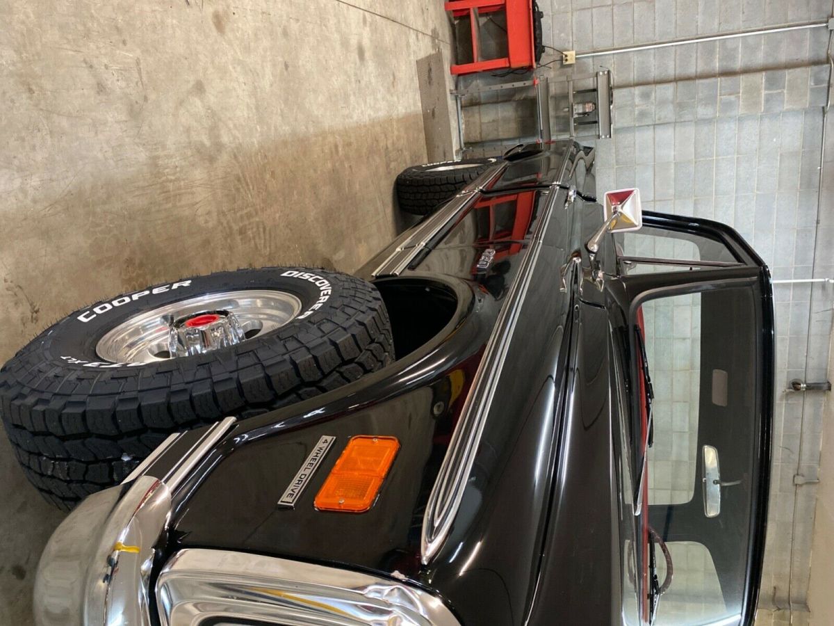 1970 Black Chevrolet C-10 Standard Cab Pickup