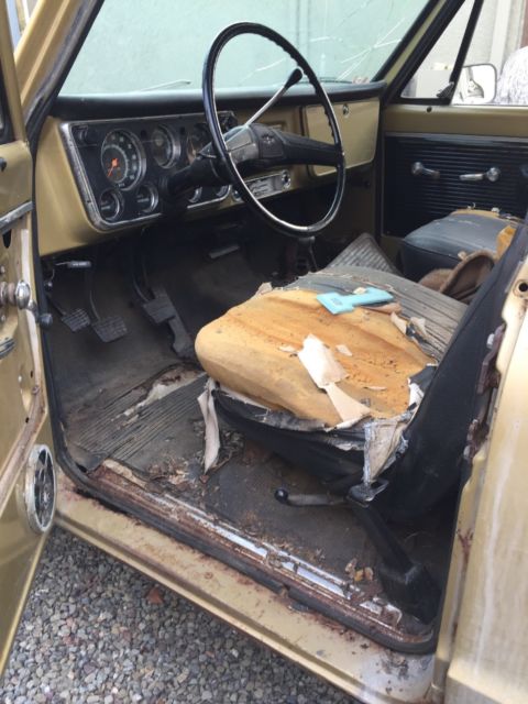 1970 Gold Chevrolet Blazer SUV