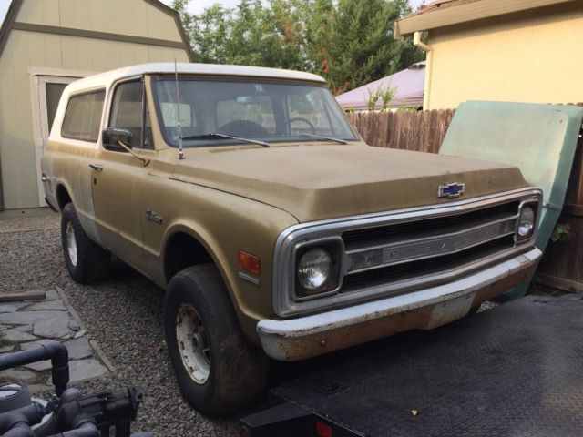 1970 Gold Chevrolet Blazer SUV