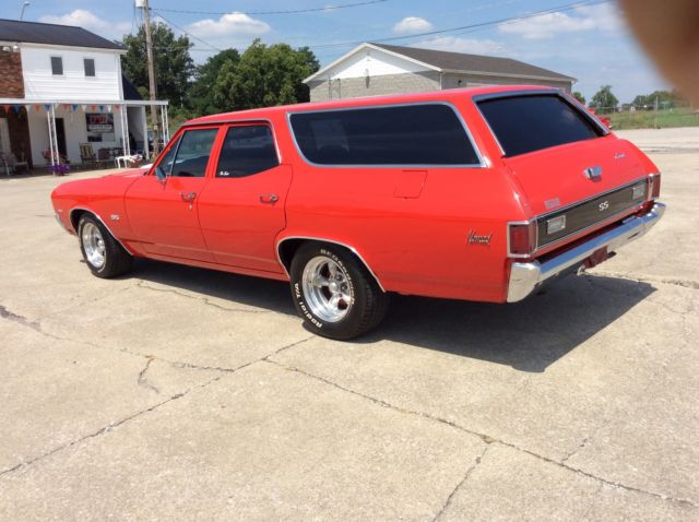 19700000 red Chevrolet Nomad Wagon