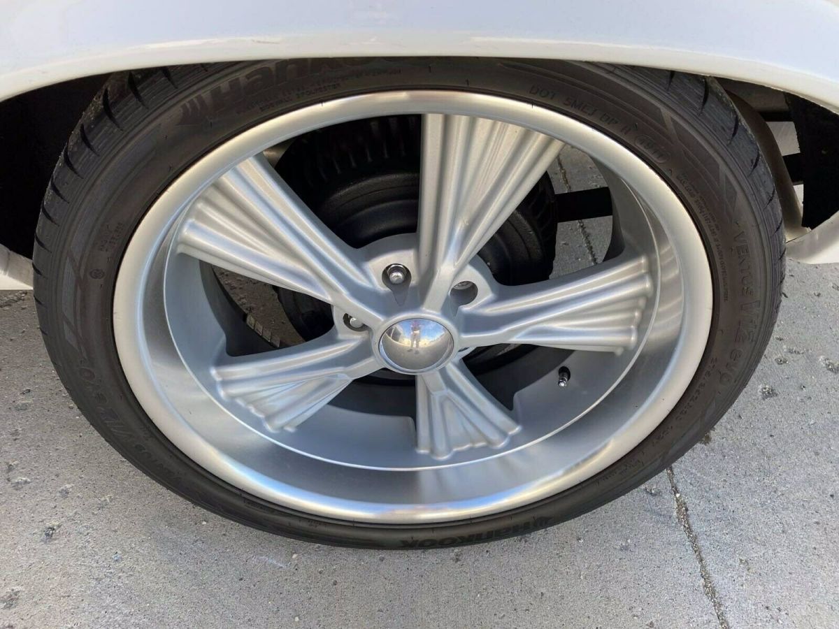 1970 White Chevrolet Nova --