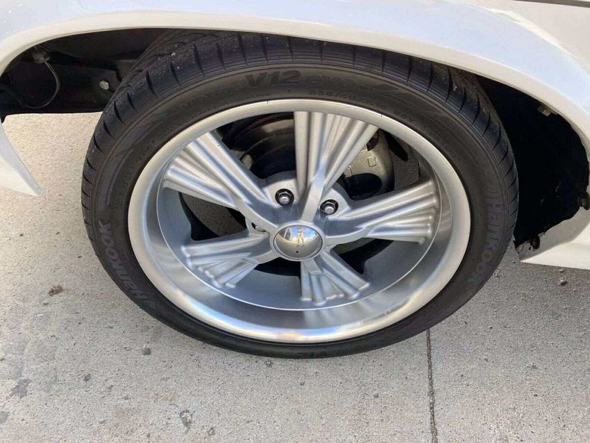 1970 White Chevrolet Nova --