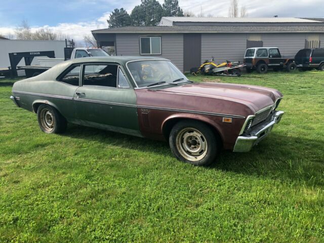 1970 Green Chevrolet Nova Sedan