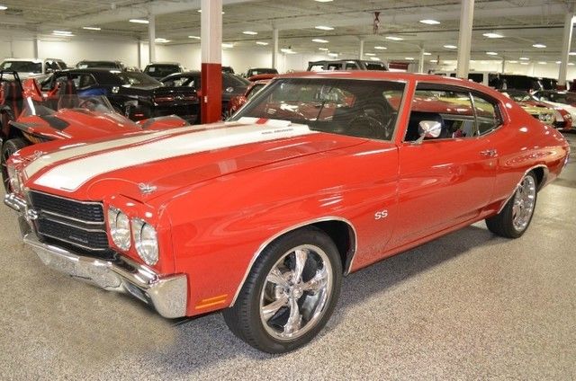 1970 Red Chevrolet Chevelle Coupe