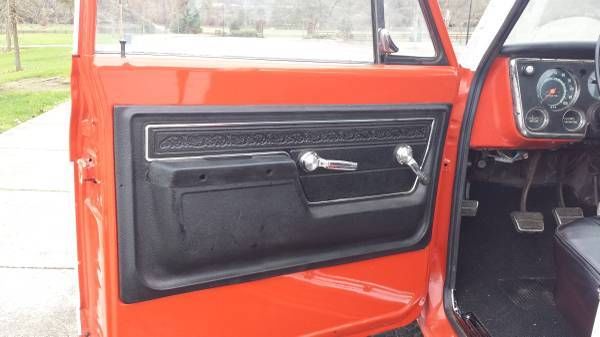 1970 Red and White Chevrolet C-10