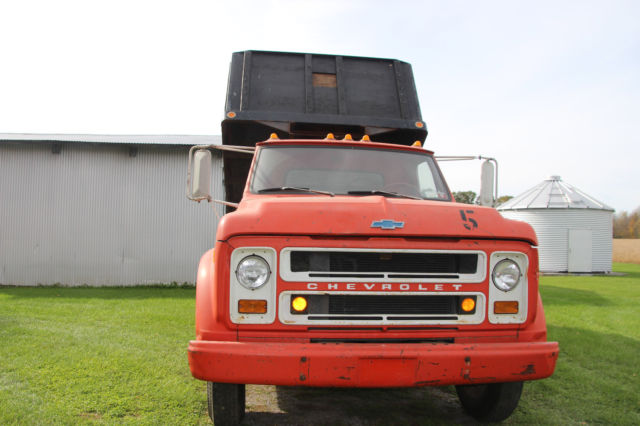 1970 Red Chevrolet C-10 Hydraulic Dump w/7'10" x 12'5" stake deck & 42" grain box