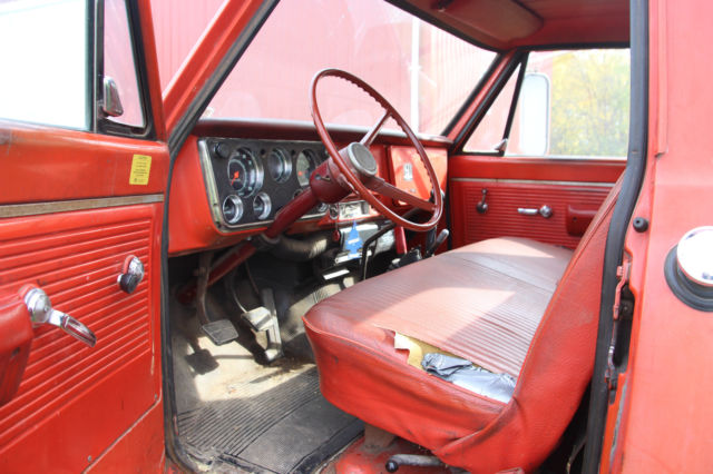 1970 Red Chevrolet C-10 Hydraulic Dump w/7'10" x 12'5" stake deck & 42" grain box