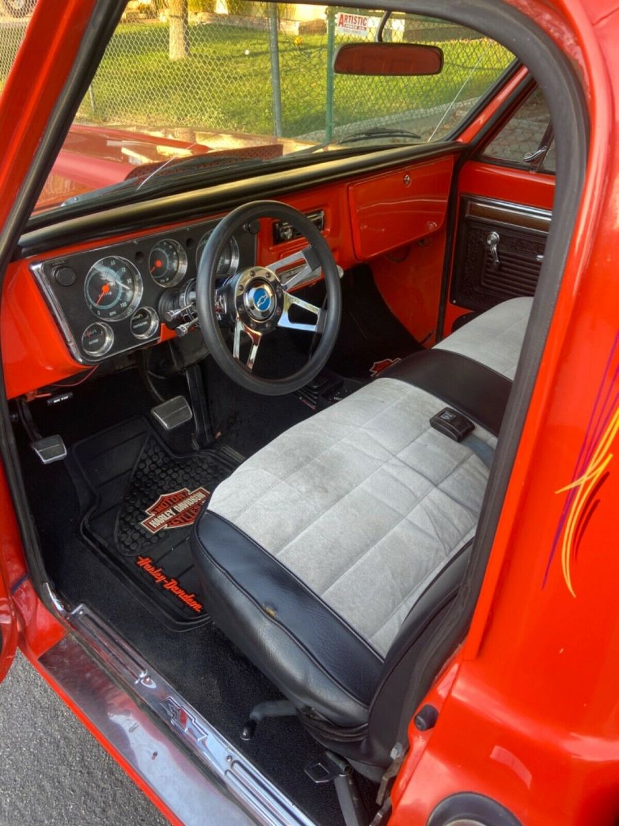 1970 Orange Chevrolet C-10