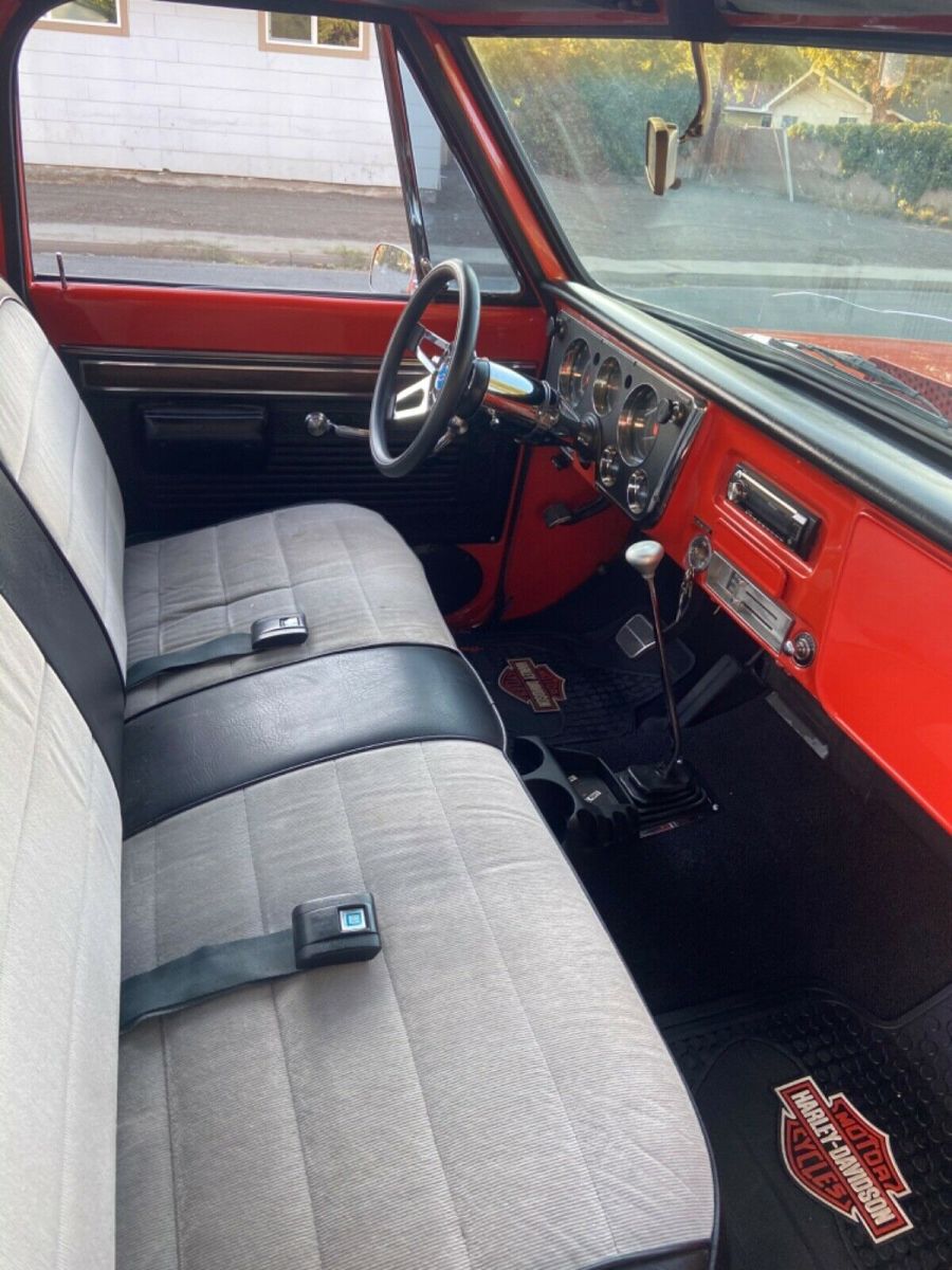 1970 Orange Chevrolet C-10