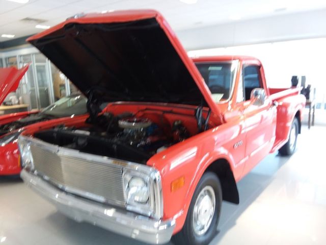 1970 Orange Chevrolet C-10 Regular cab