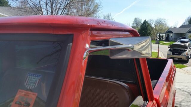 1970 Orange Chevrolet C-10 Shortbed