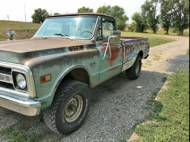 1970 Green Chevrolet C-10 Pickup Truck