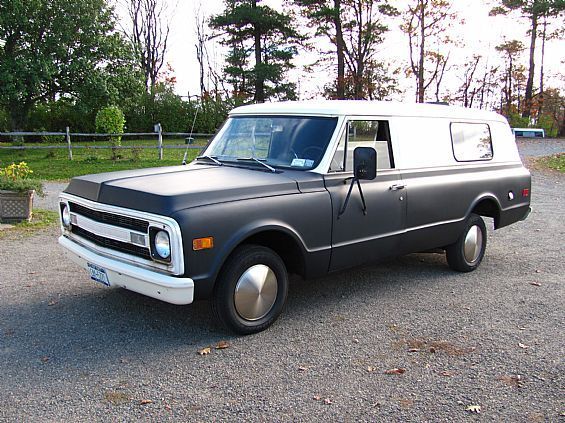 1970 Flat Black & Cream Chevrolet C-10