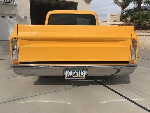 1970 Yellow Chevrolet C-10 Standard Cab Pickup