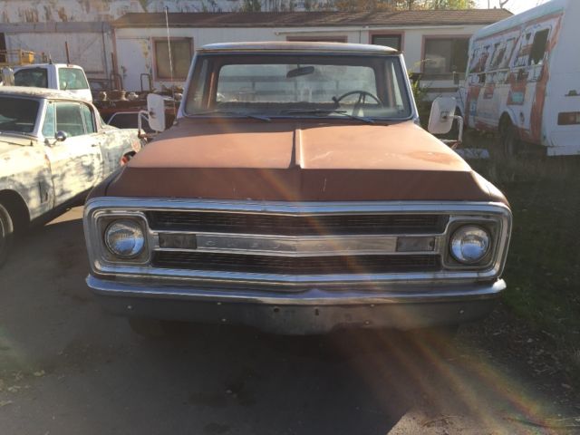 1970 Copper & white Chevrolet C-10
