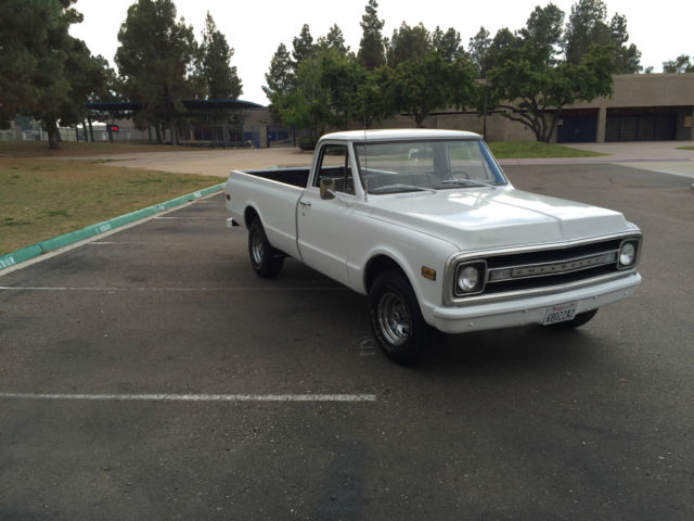 1970 White Chevrolet C-10 Pickup Truck