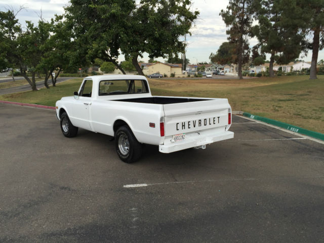1970 White Chevrolet C-10 Pickup Truck