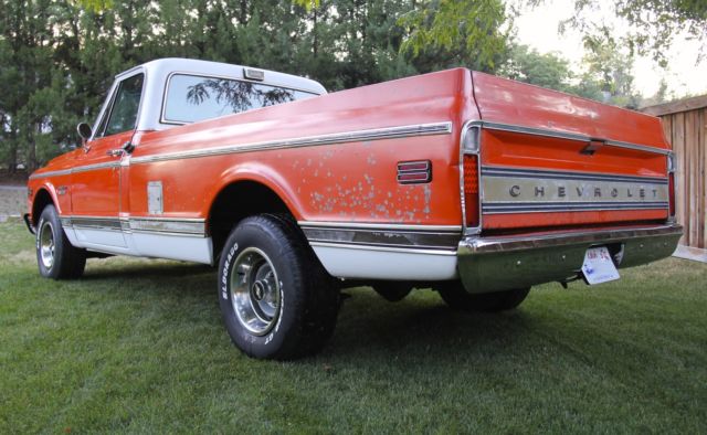 1970 Orange Chevrolet C-10 Pickup