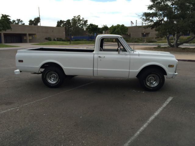 1970 White Chevrolet C-10 Pickup Truck