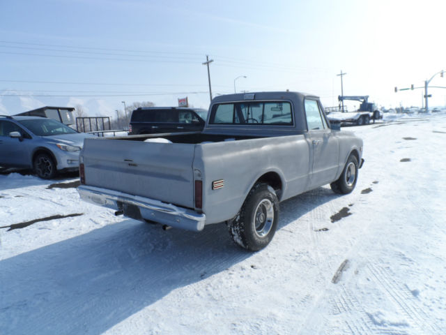 1970 Primer Chevrolet C-10 Short Bed