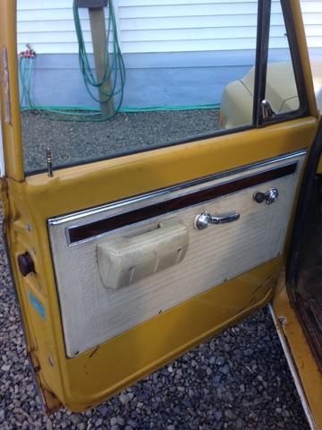 1970 Yellow Chevrolet C-10 Standard Cab Pickup