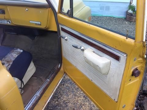 1970 Yellow Chevrolet C-10 Standard Cab Pickup