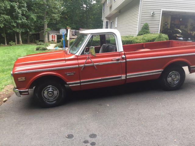 1970 Orange Chevrolet C-10