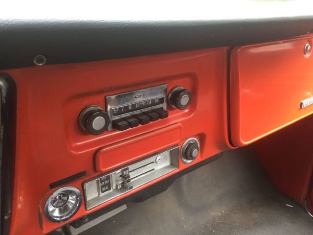 1970 Orange Chevrolet C-10