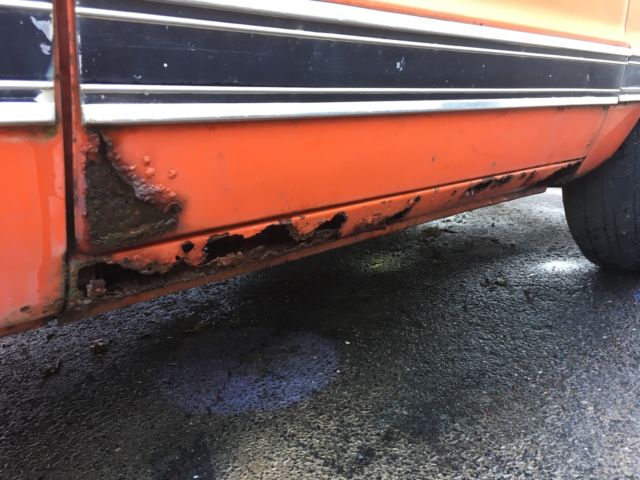 1970 Orange & White Chevrolet C-10