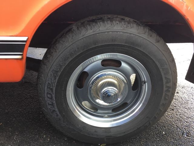 1970 Orange & White Chevrolet C-10