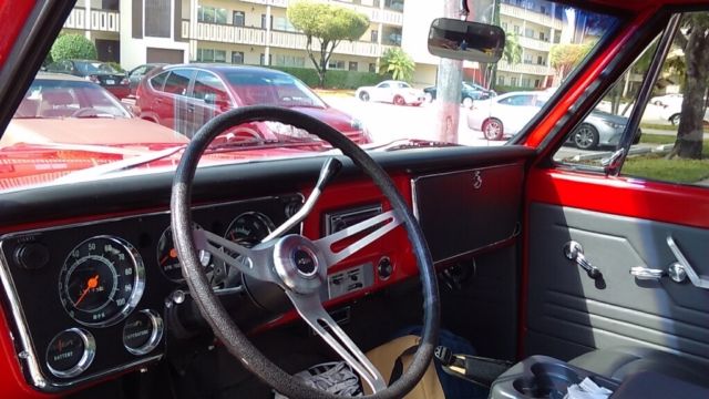 1970 Red Chevrolet C-10